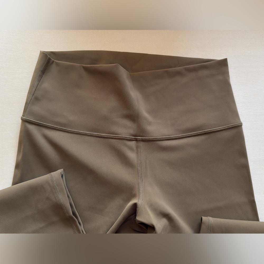 Lululemon Wunder Under High Rise Olive 25”